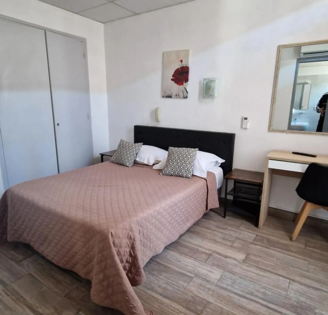 Hotel Du Nord Cannes 2*,